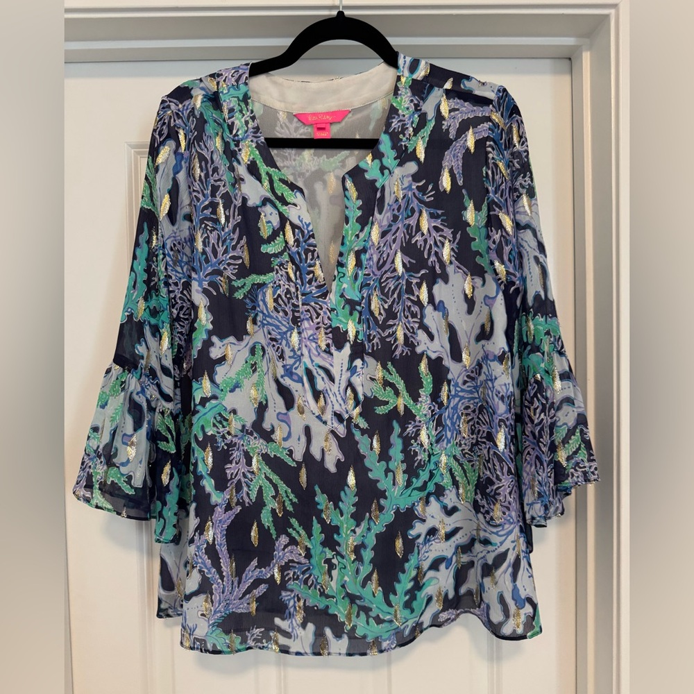 Lilly Pulitzer tunic style top. Large